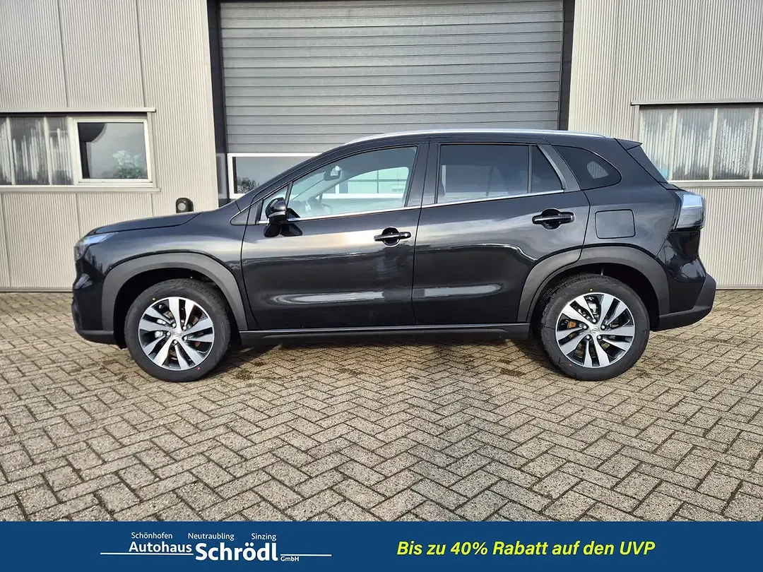 Suzuki S-Cross - Thumbnail 2