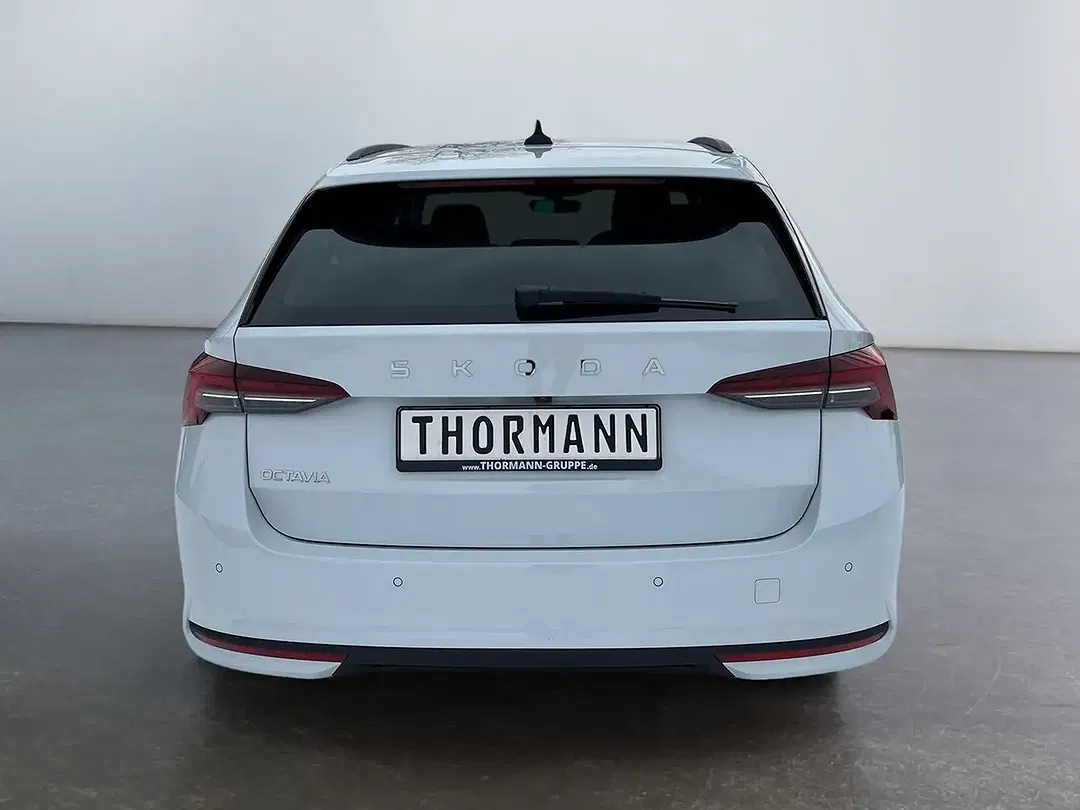 Skoda Octavia - Thumbnail 5