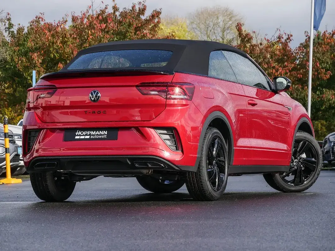 Volkswagen T-Roc - Thumbnail 2
