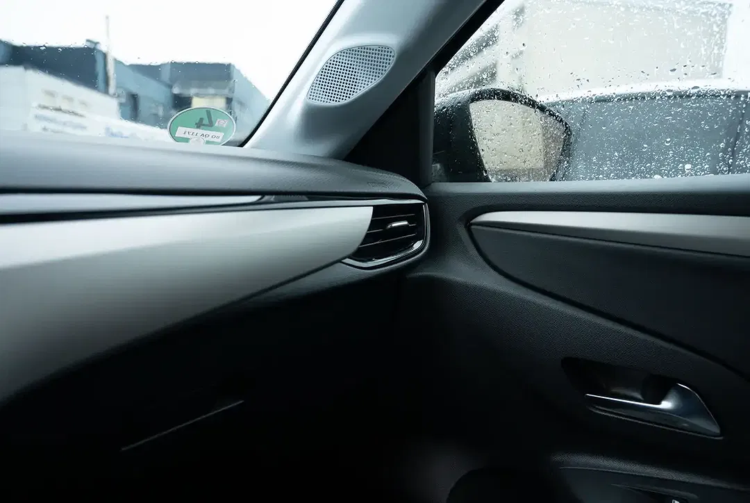 Opel Corsa - Thumbnail 12
