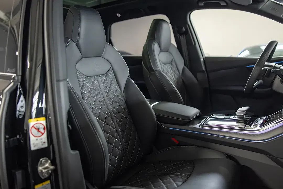 Audi Q7 - Thumbnail 23