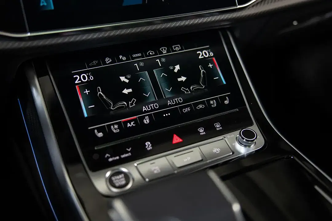 Audi Q7 - Thumbnail 26