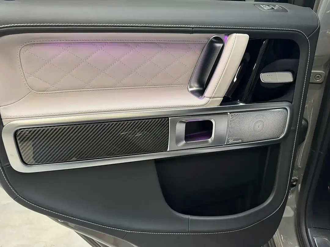 Mercedes-Benz G 63 AMG - Thumbnail 12