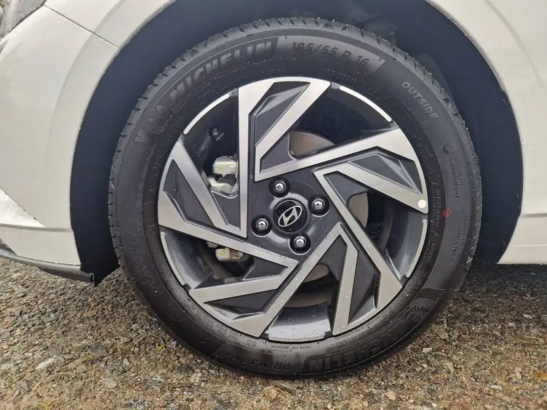 Hyundai i20 - Thumbnail 19