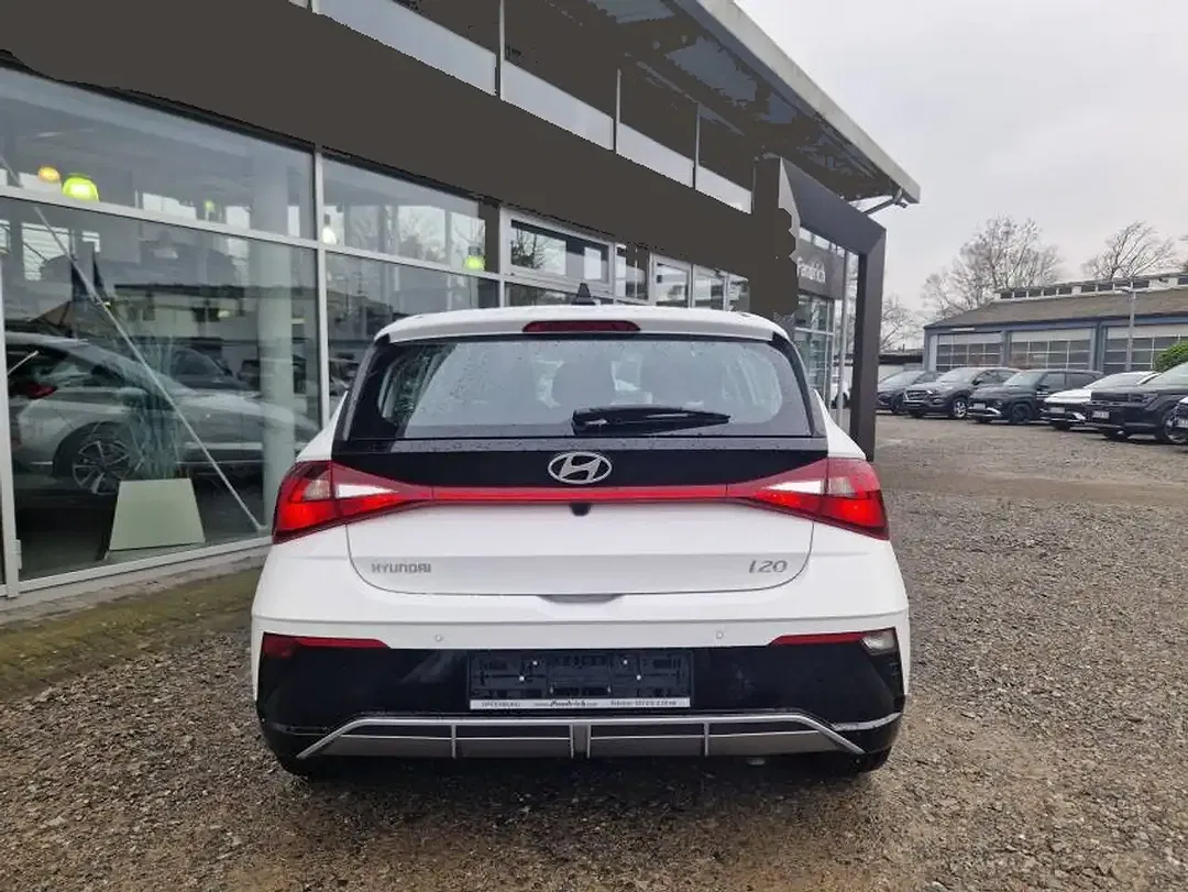 Hyundai i20 - Thumbnail 5
