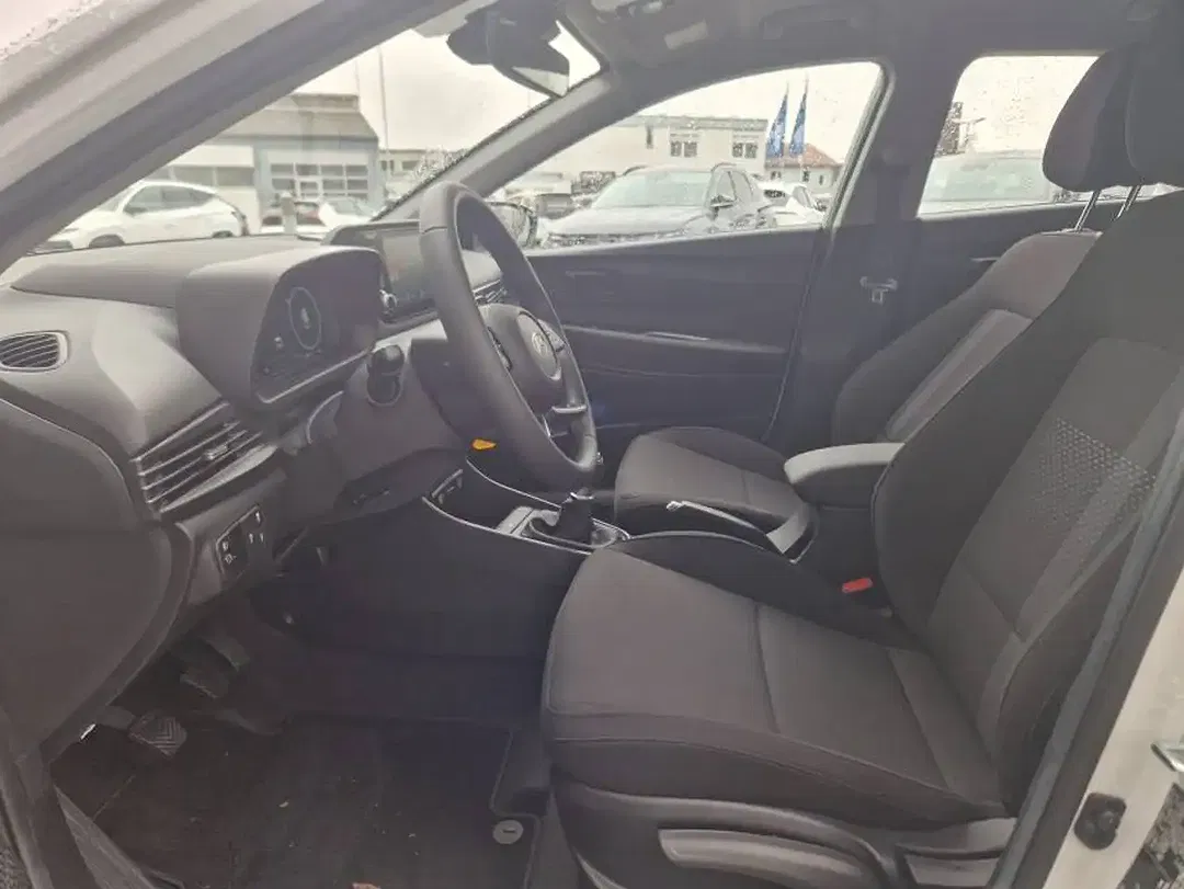 Hyundai i20 - Thumbnail 8