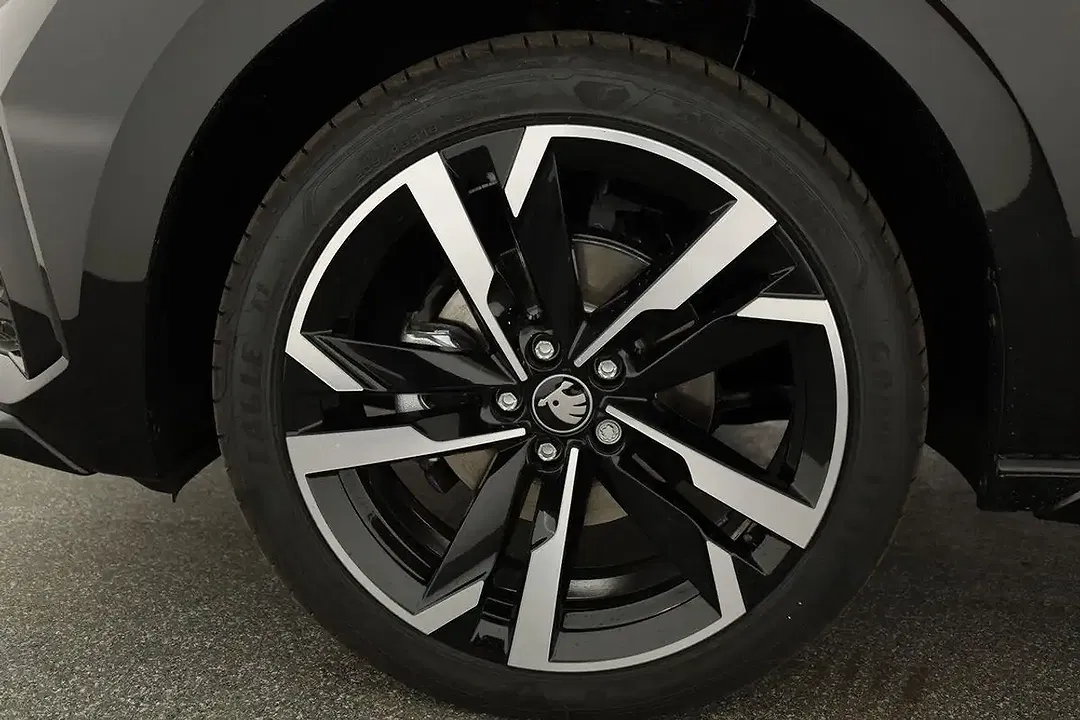 Skoda Scala - Thumbnail 15