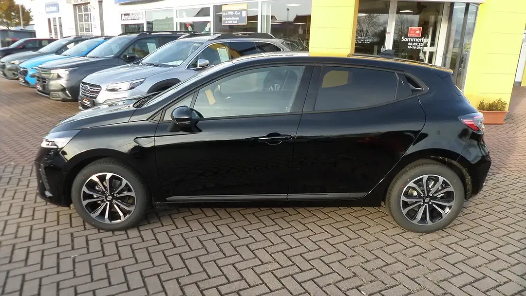 Renault Clio - Thumbnail 6