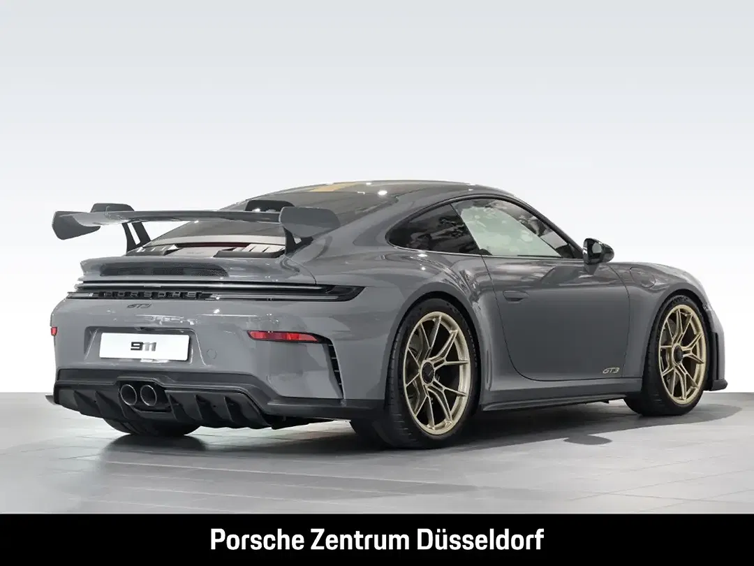 Porsche 992 - Thumbnail 4