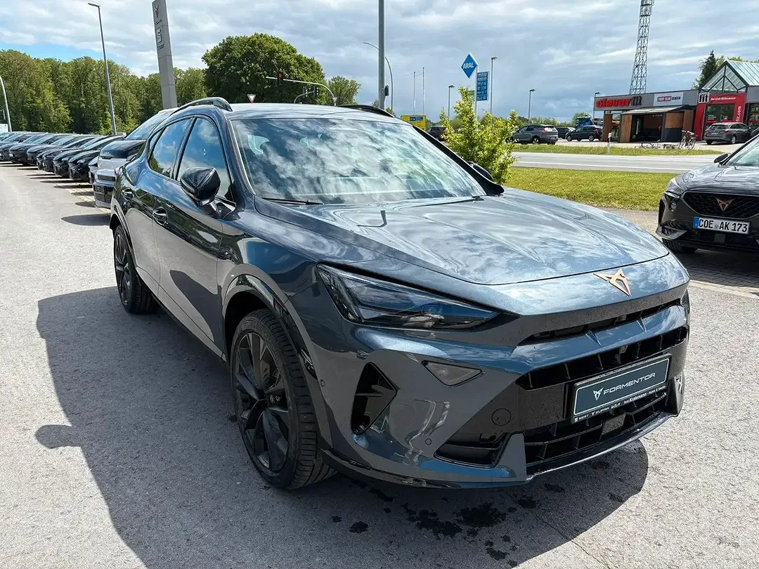 CUPRA Formentor - Thumbnail 3