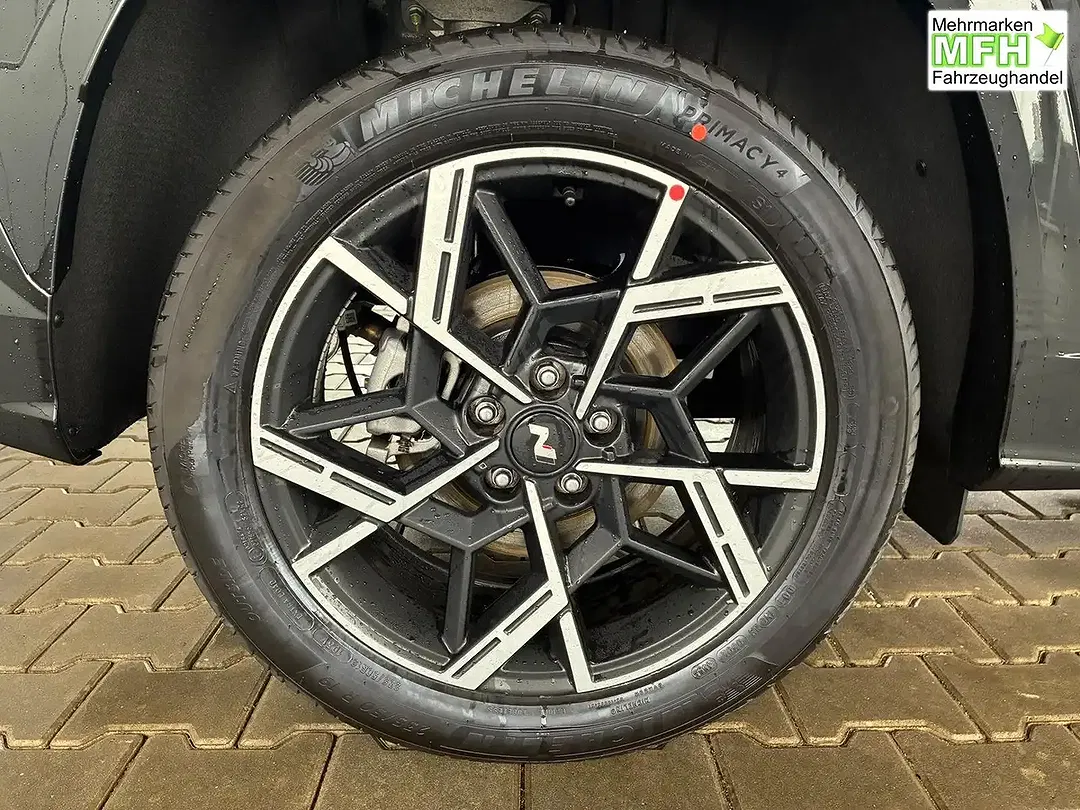 Hyundai TUCSON - Thumbnail 12