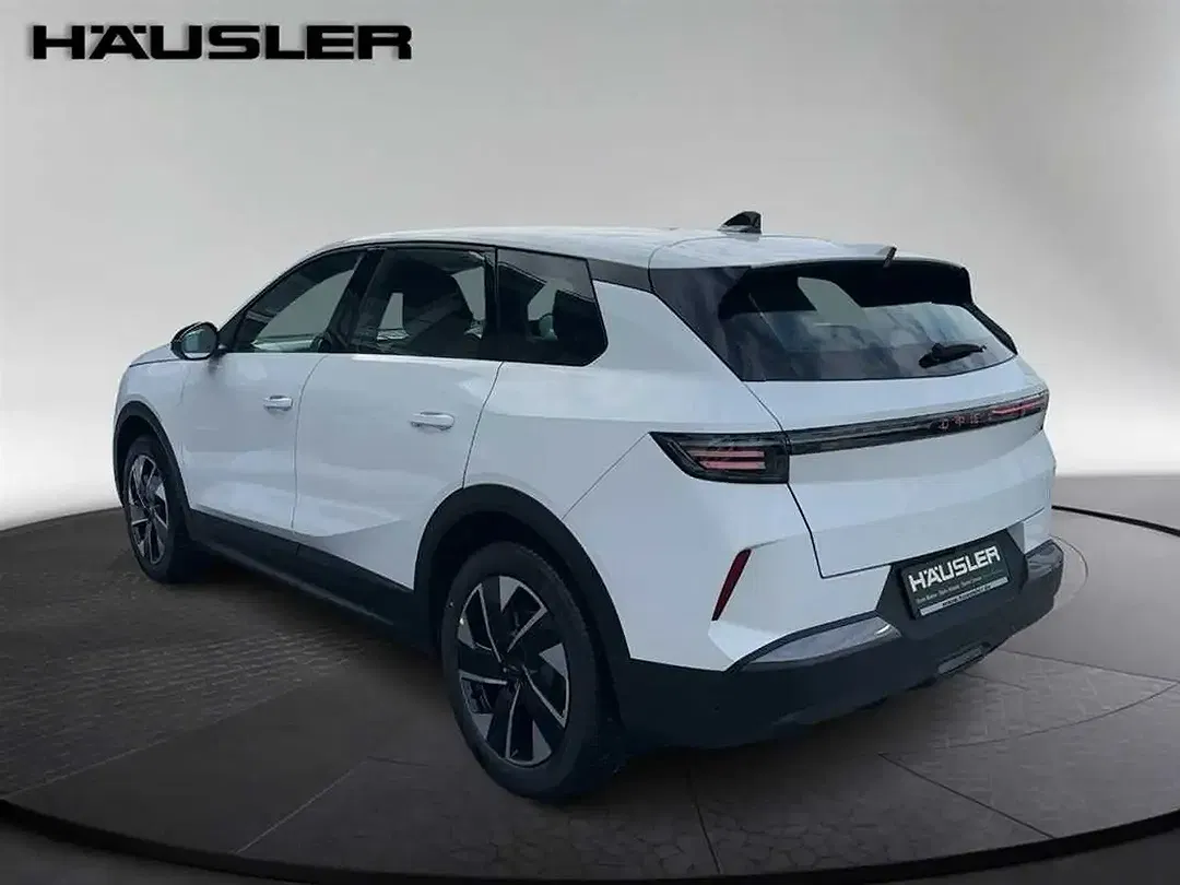 Opel Grandland X - Thumbnail 3