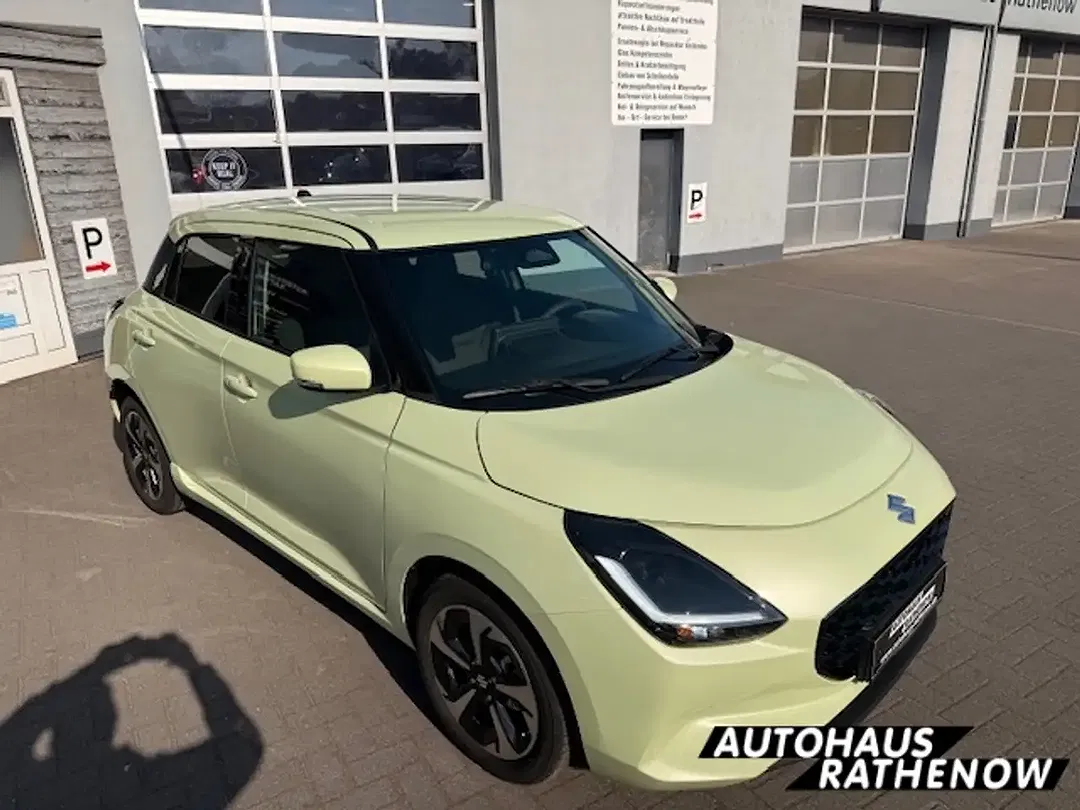 Suzuki Swift - Thumbnail 3