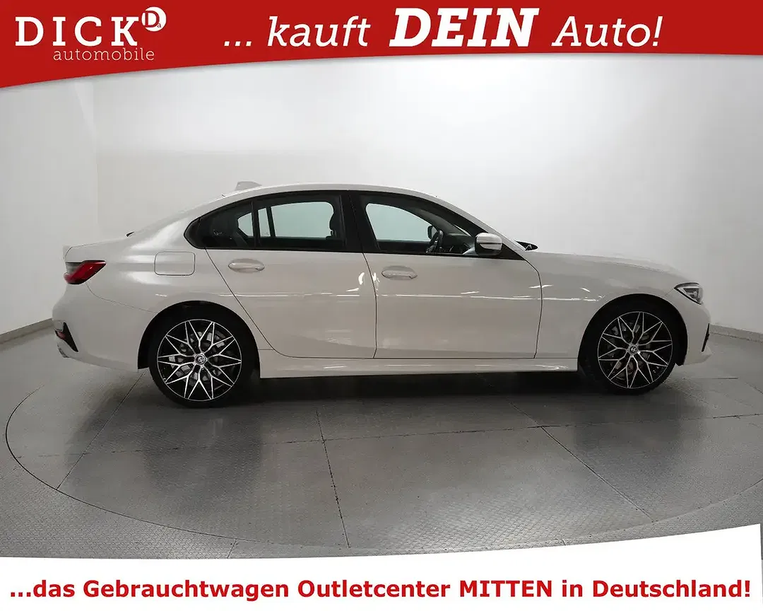 BMW 330 - Thumbnail 2