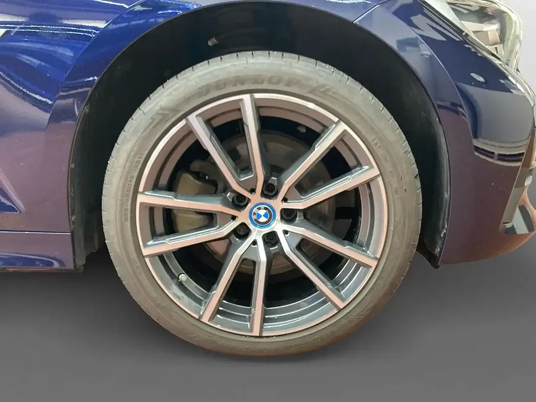 BMW 320 - Thumbnail 15