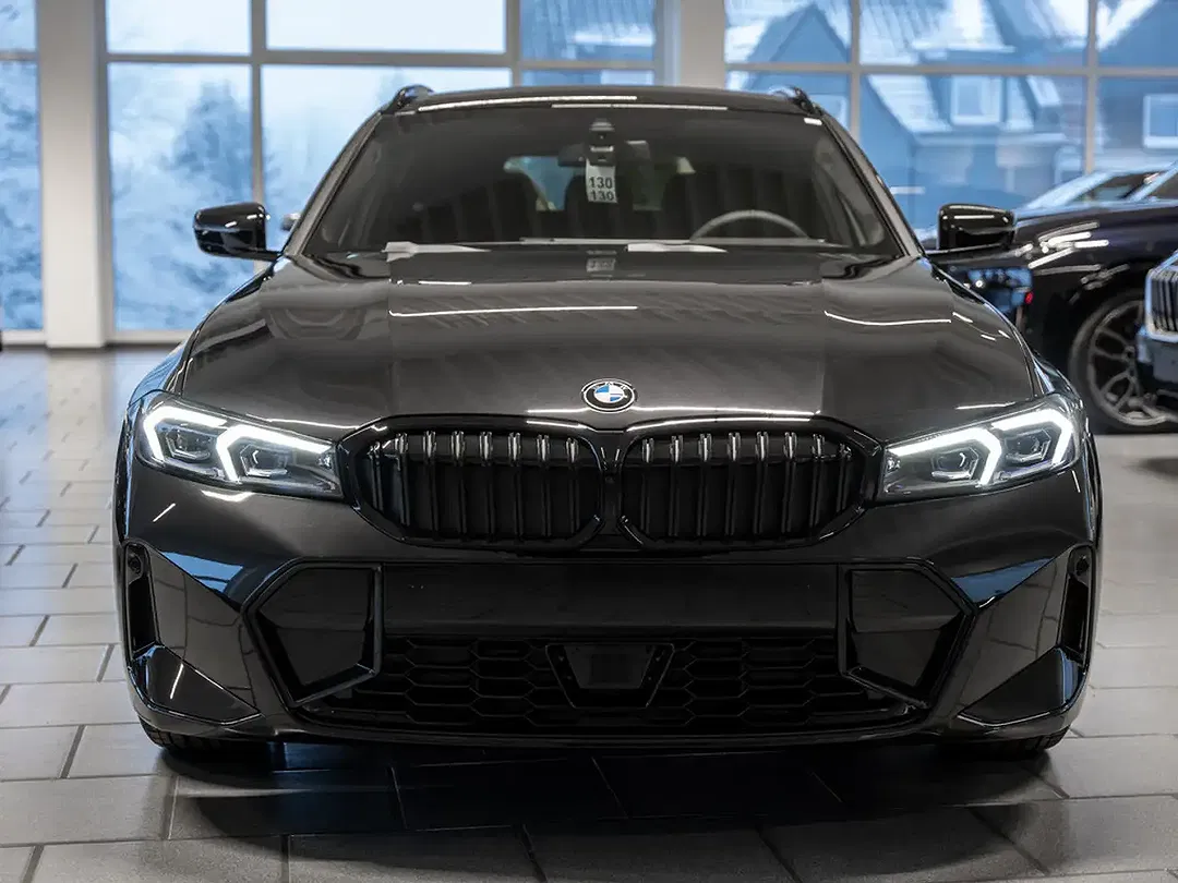 BMW 320 - Thumbnail 4