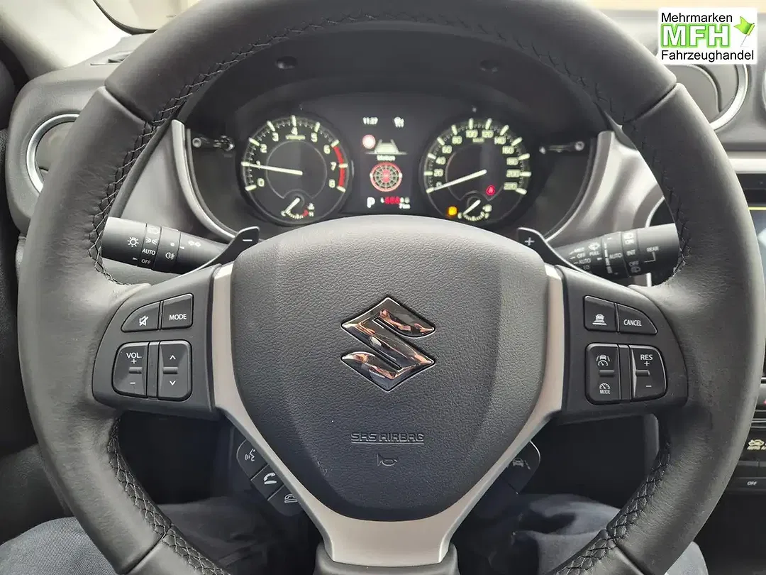 Suzuki Vitara - Thumbnail 15
