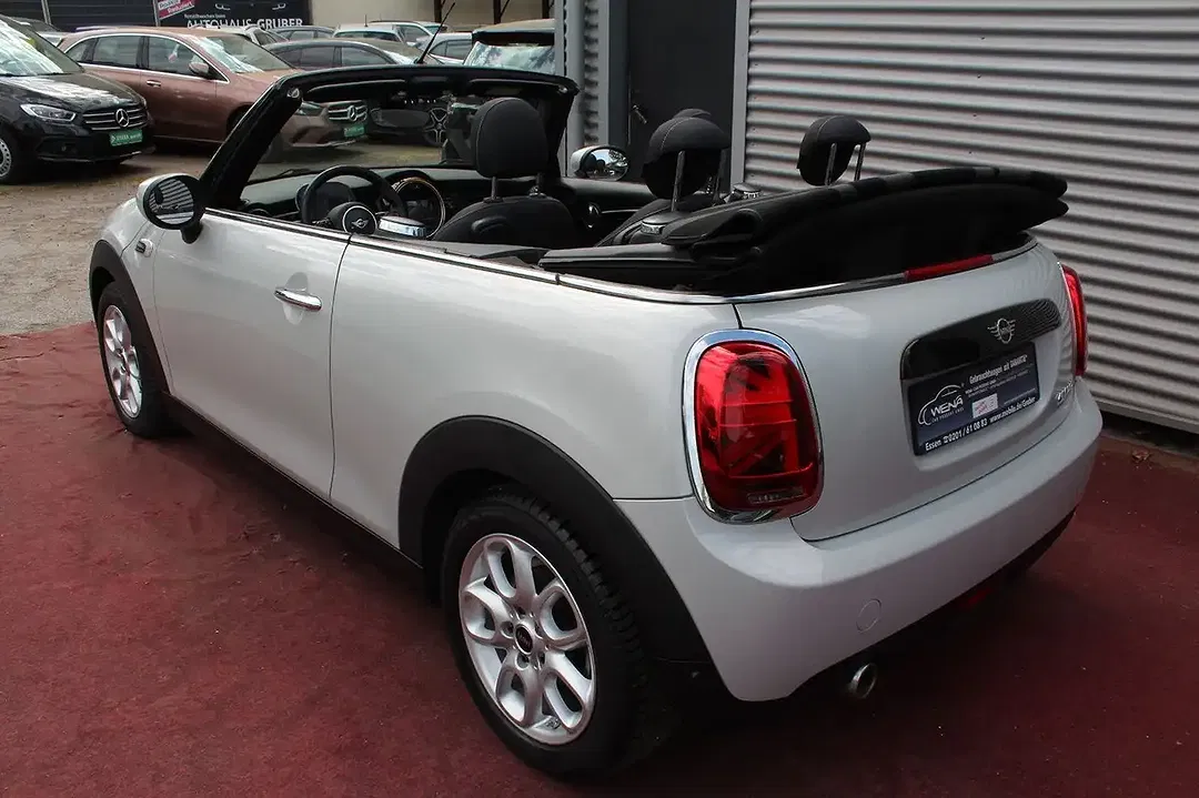 MINI Cooper Cabrio - Thumbnail 10
