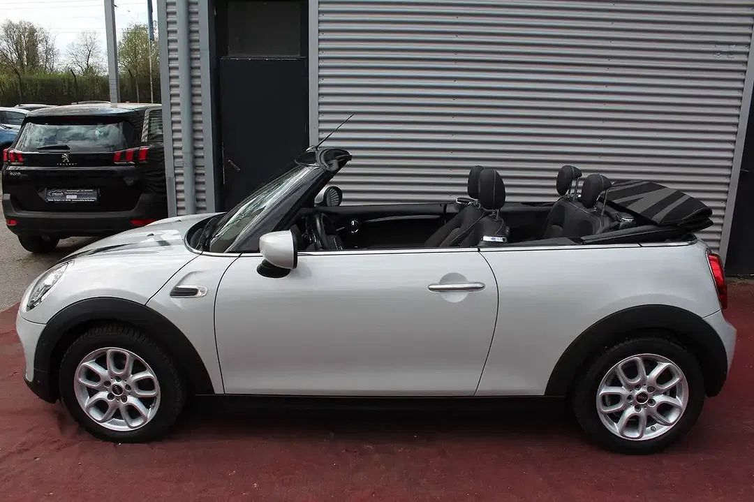 MINI Cooper Cabrio - Thumbnail 4