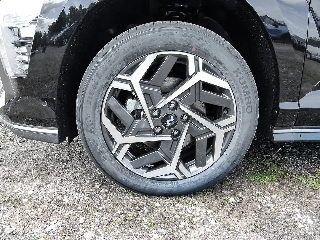 Hyundai KONA - Thumbnail 3