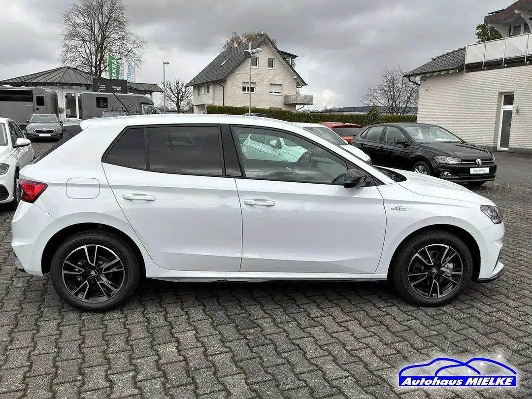 Skoda Fabia - Thumbnail 5