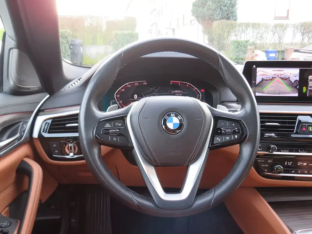 BMW 520 - Thumbnail 12