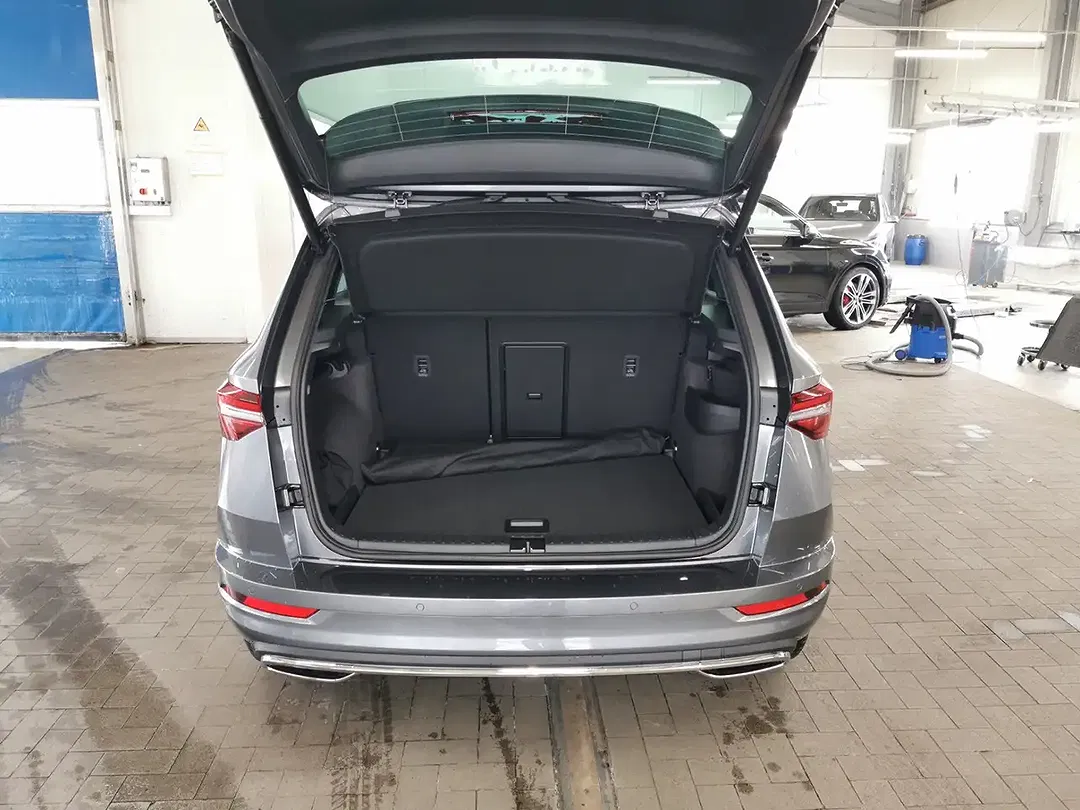 Skoda Karoq - Thumbnail 8