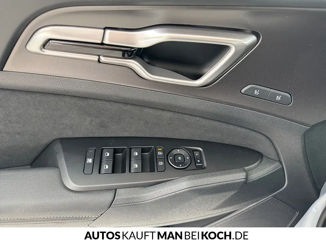 Kia Sportage - Thumbnail 12