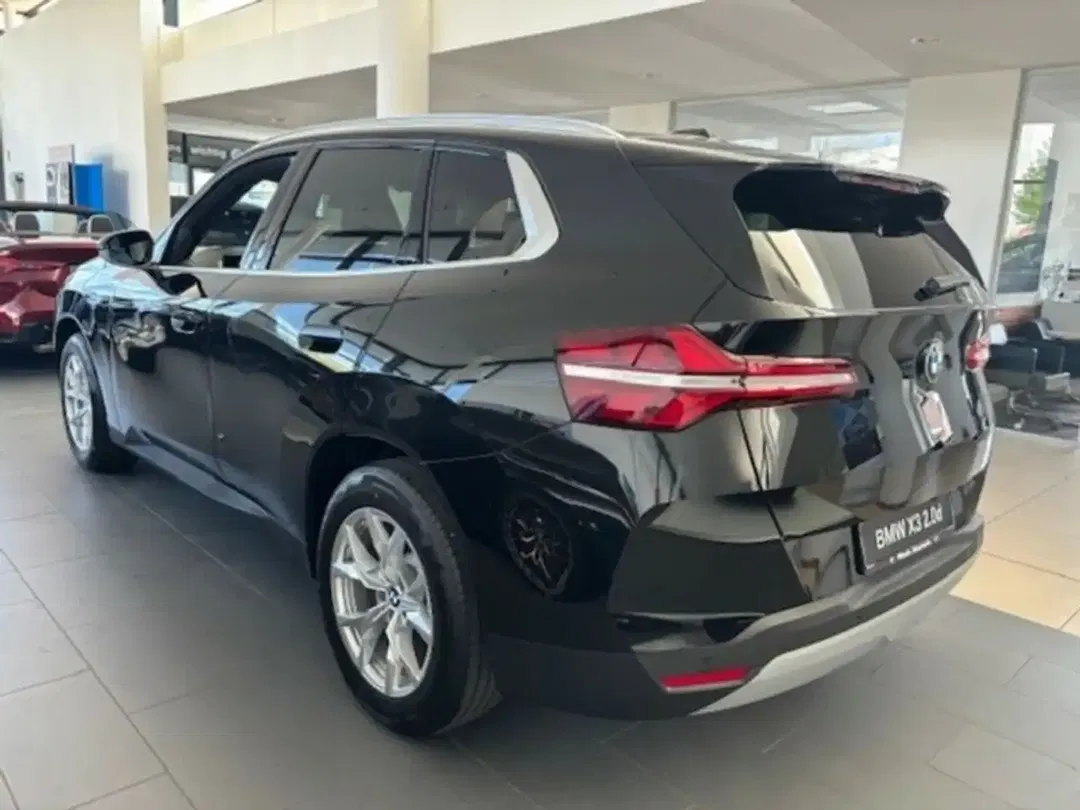 BMW X3 - Thumbnail 6