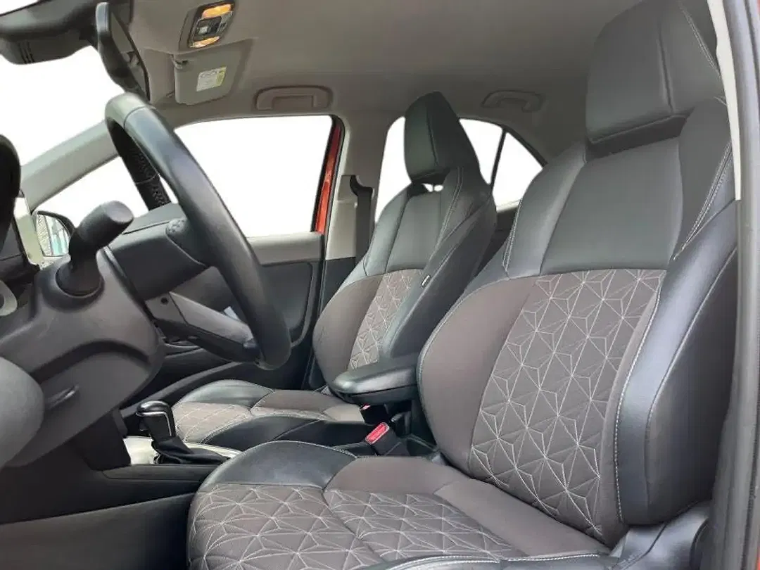 Toyota Yaris Cross - Thumbnail 6