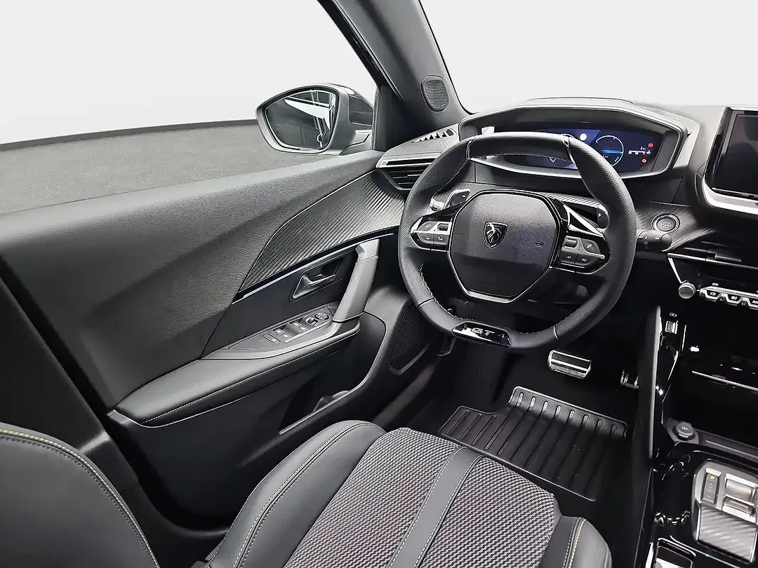 Peugeot 2008 - Thumbnail 8