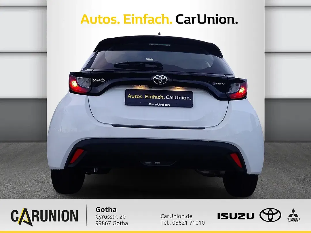 Toyota Yaris - Thumbnail 5