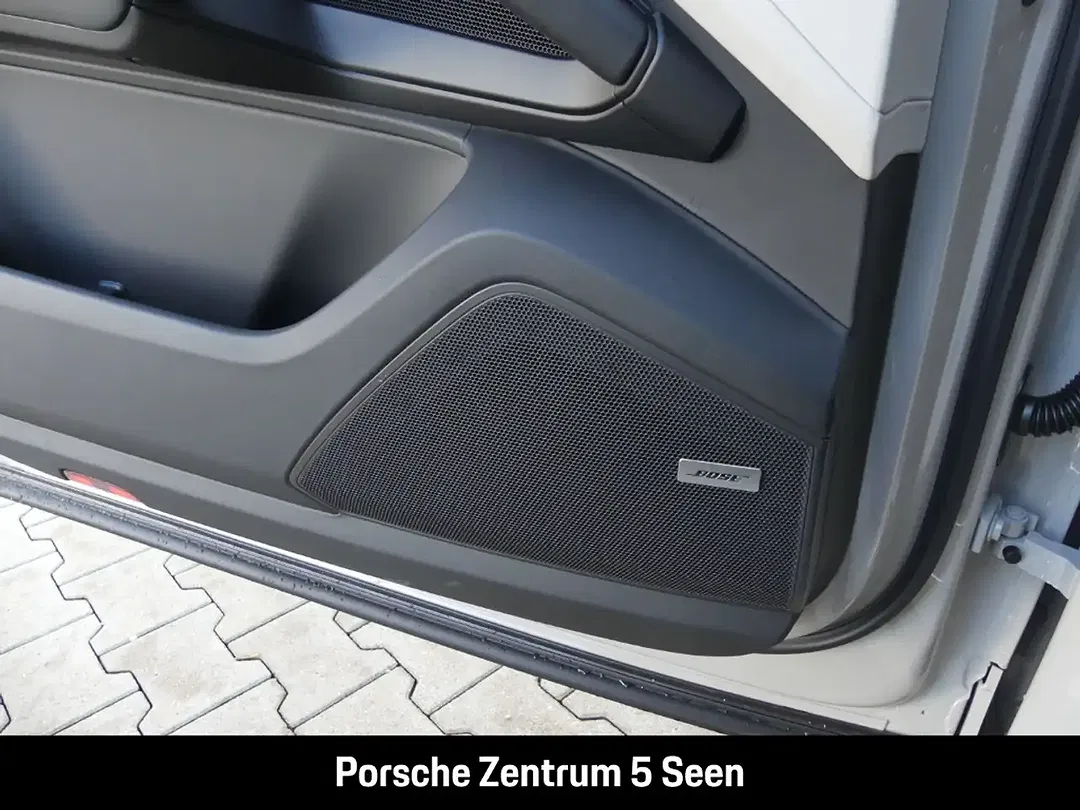 Porsche Cayenne - Thumbnail 18
