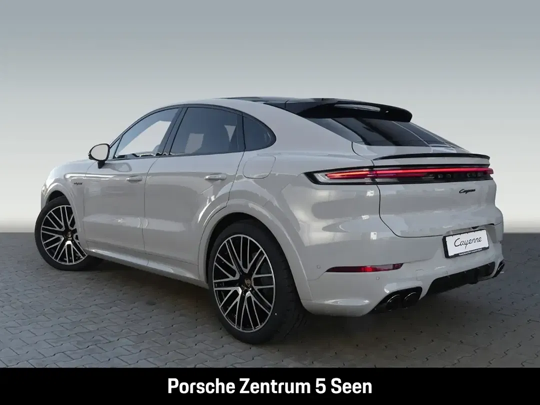 Porsche Cayenne - Thumbnail 3
