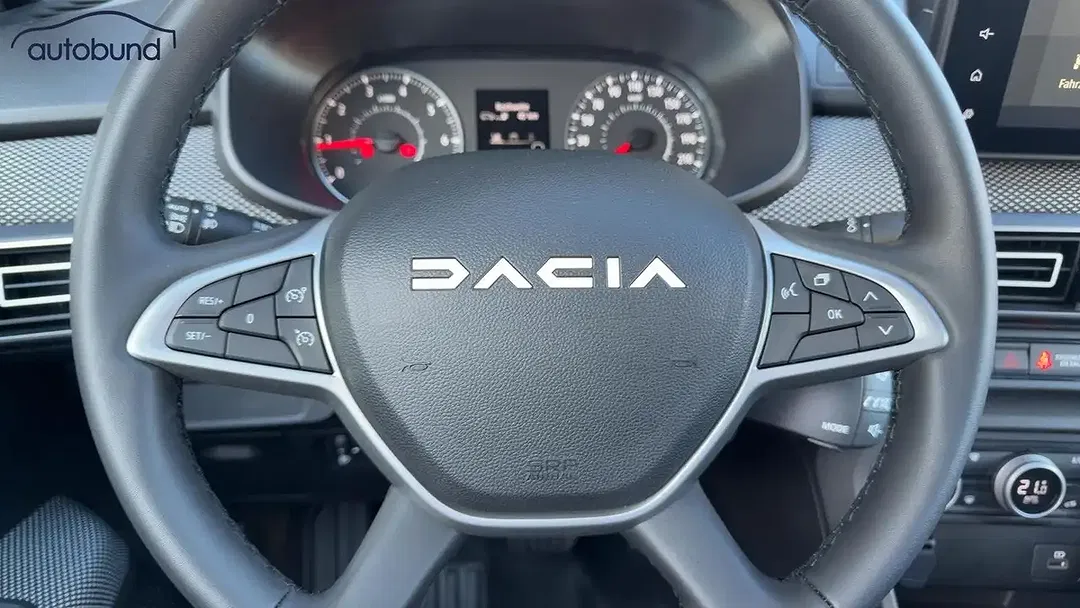 Dacia Logan - Thumbnail 10