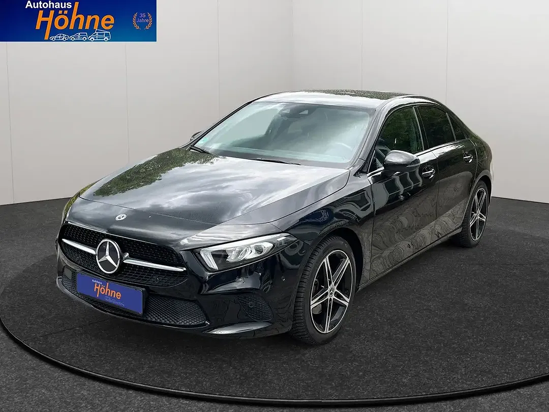 Mercedes-Benz A 200 - Thumbnail 1