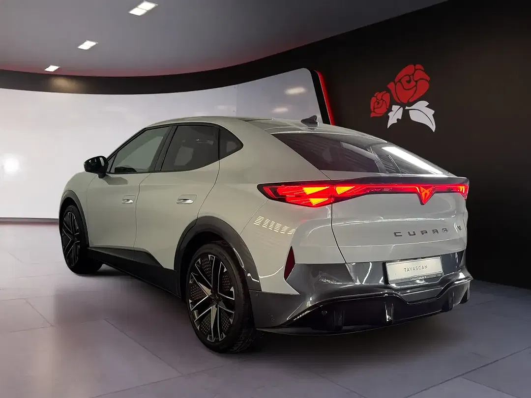 CUPRA Tavascan - Thumbnail 3