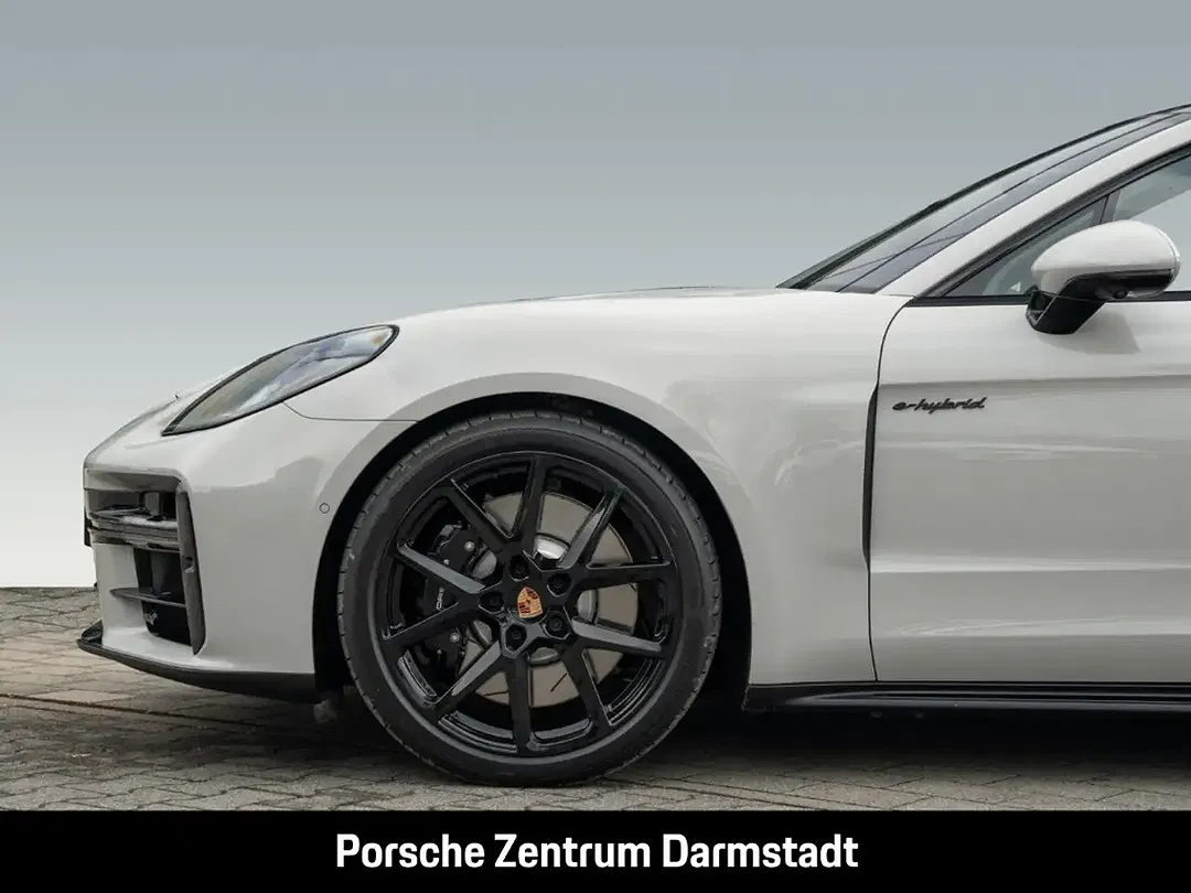 Porsche Panamera - Thumbnail 11