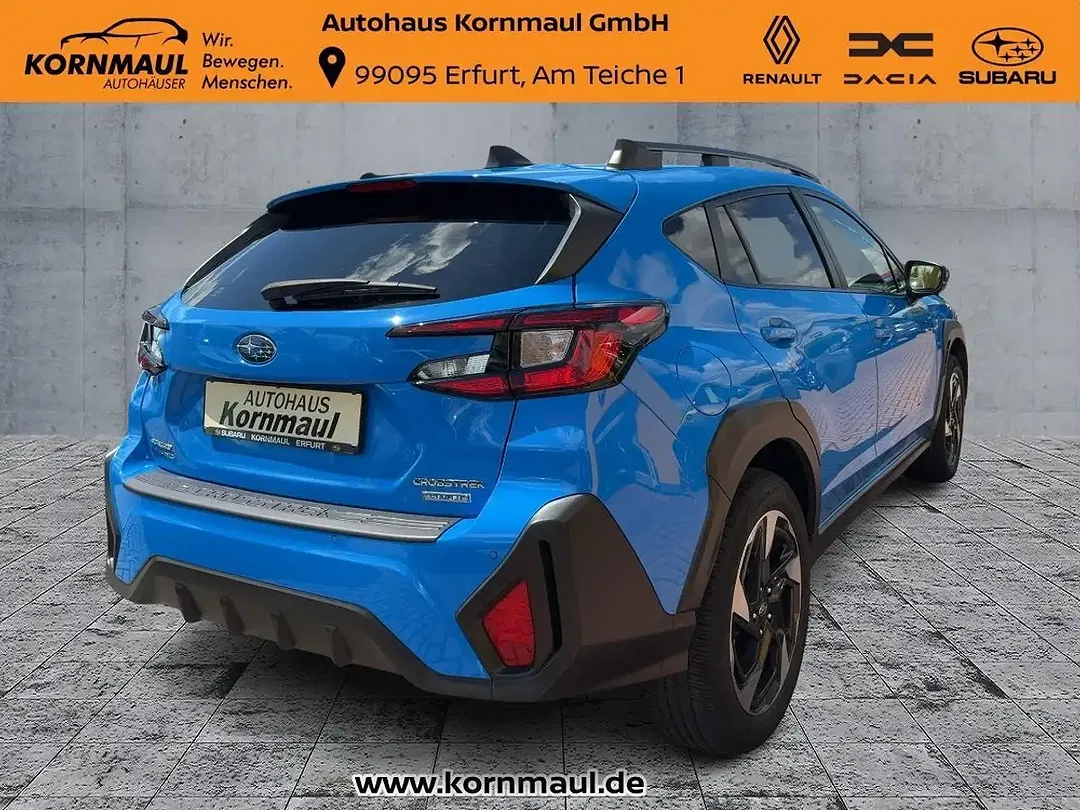 Subaru Crosstrek - Thumbnail 4