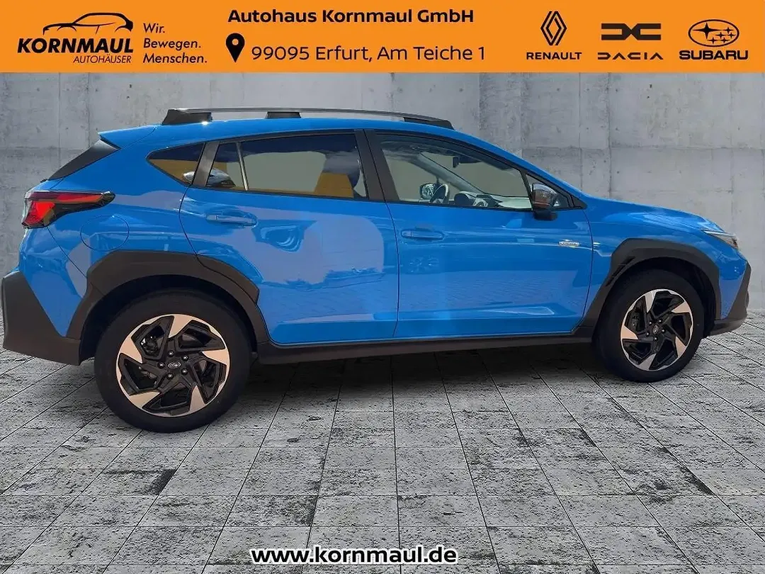 Subaru Crosstrek - Thumbnail 5