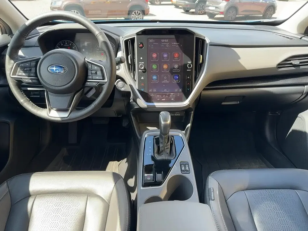 Subaru Crosstrek - Thumbnail 8