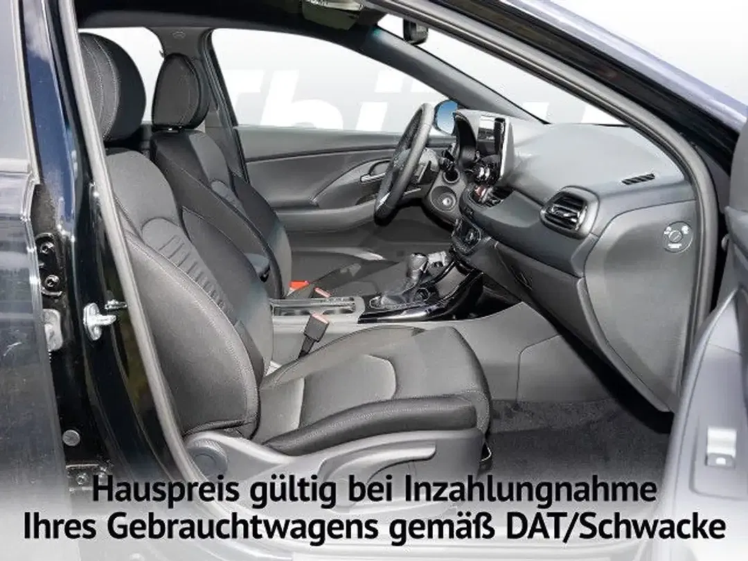 Hyundai i30 - Thumbnail 3