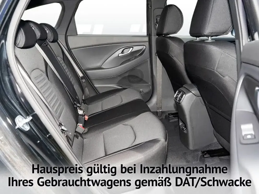 Hyundai i30 - Thumbnail 4