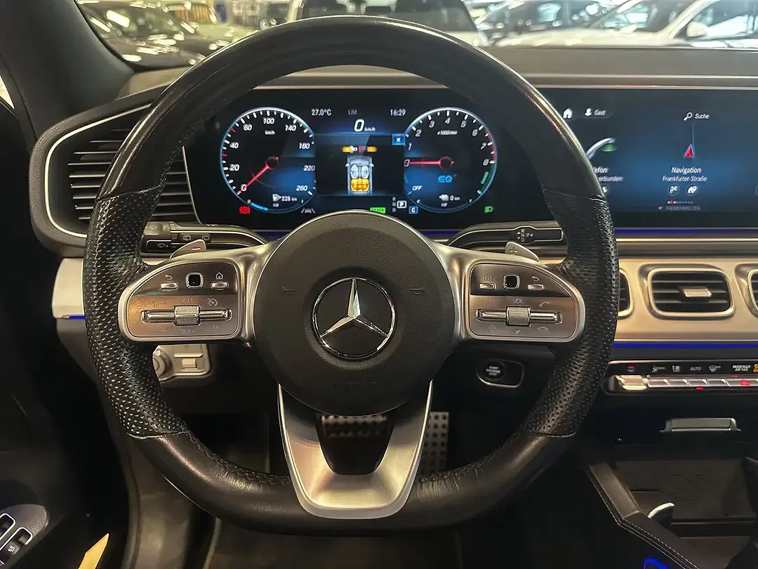 Mercedes-Benz GLE 350 - Thumbnail 12