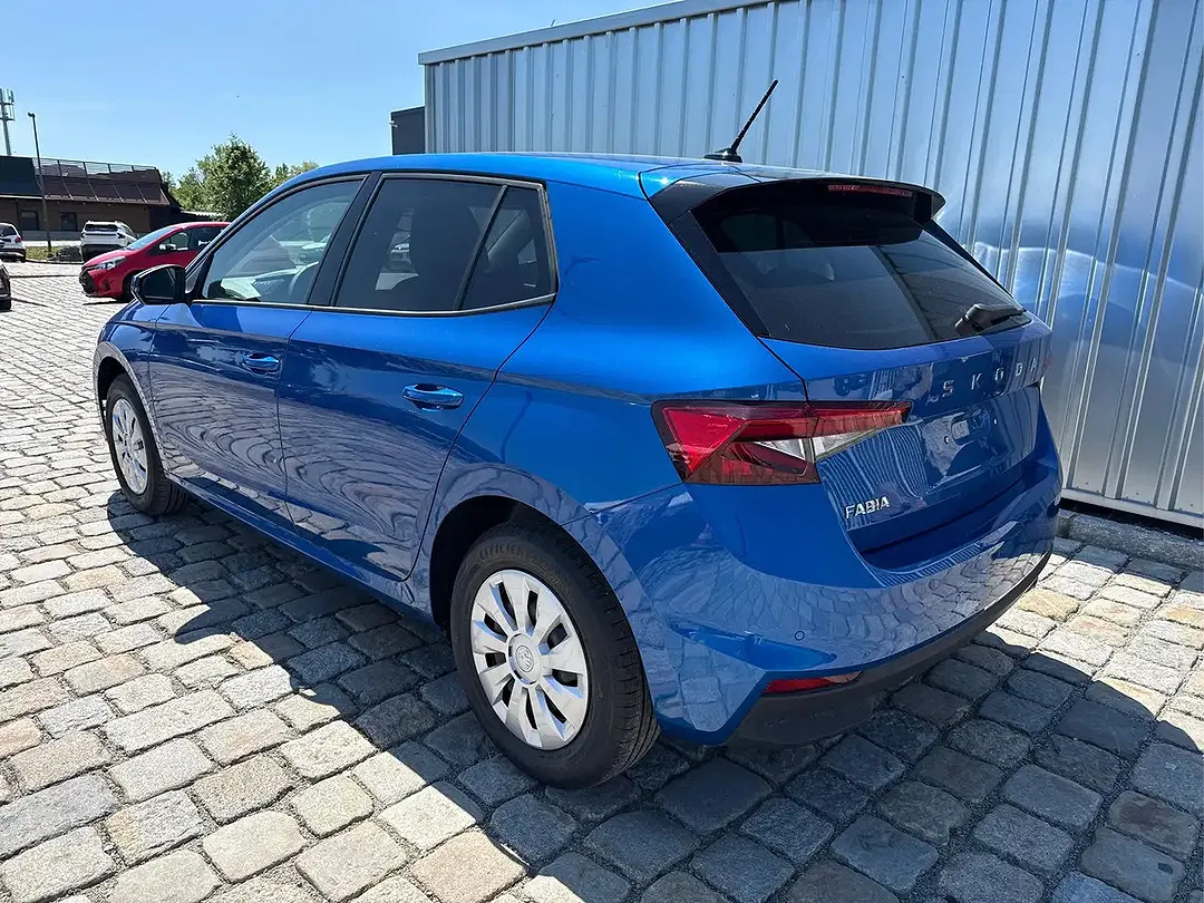 Skoda Fabia - Thumbnail 4