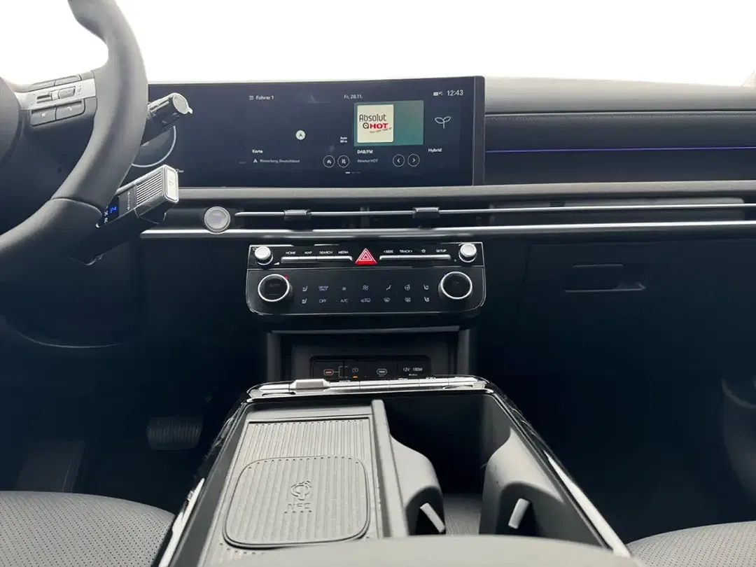 Hyundai TUCSON - Thumbnail 11