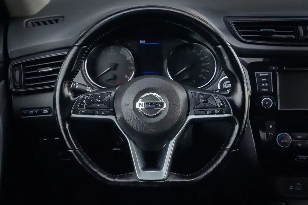 Nissan X-Trail - Thumbnail 2