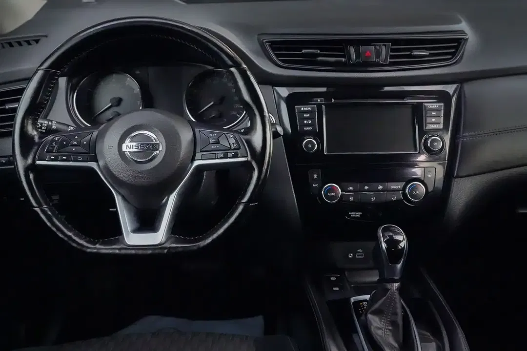 Nissan X-Trail - Thumbnail 4
