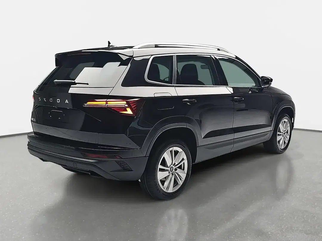 Skoda Karoq - Thumbnail 3