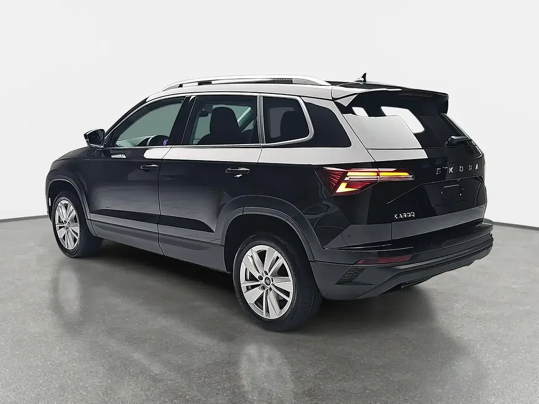 Skoda Karoq - Thumbnail 4
